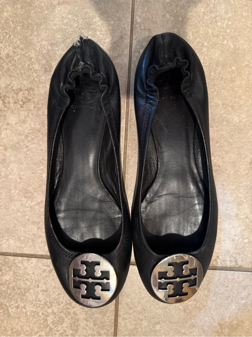 Tory Burch Black Reva Logo Ballet Flats size 9.5